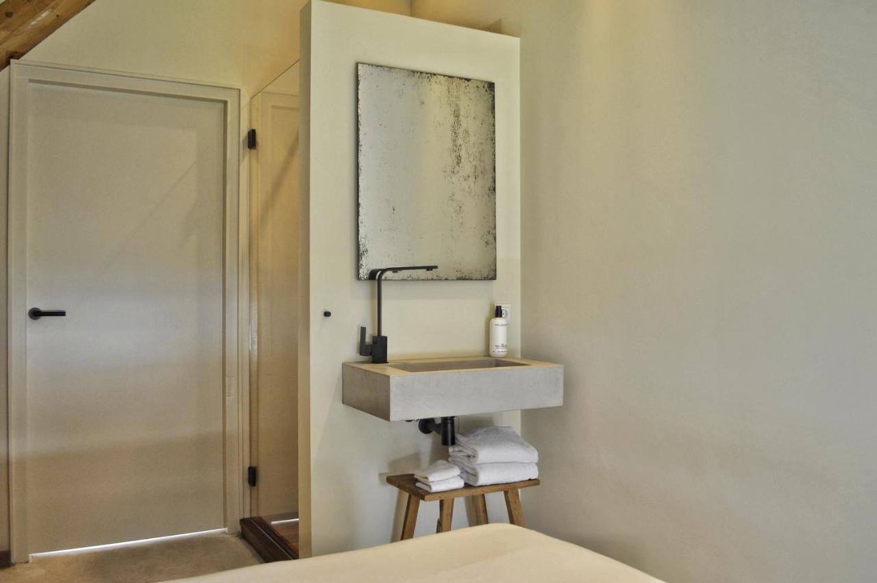 Van Heeckeren Apartments & Suites Buren Buren  Ngoại thất bức ảnh