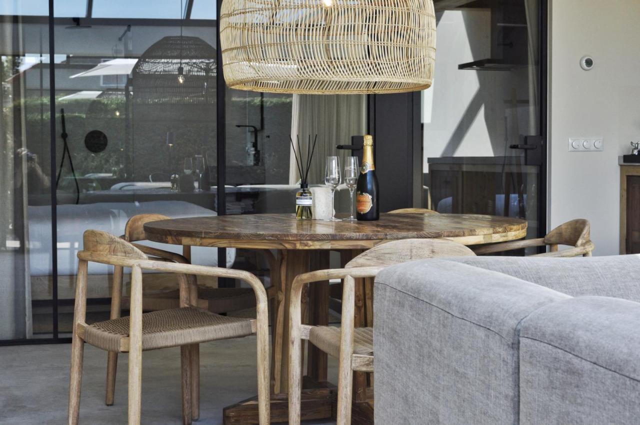 Van Heeckeren Apartments & Suites Buren Buren  Ngoại thất bức ảnh