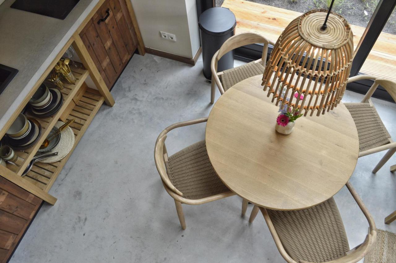 Van Heeckeren Apartments & Suites Buren Buren  Ngoại thất bức ảnh